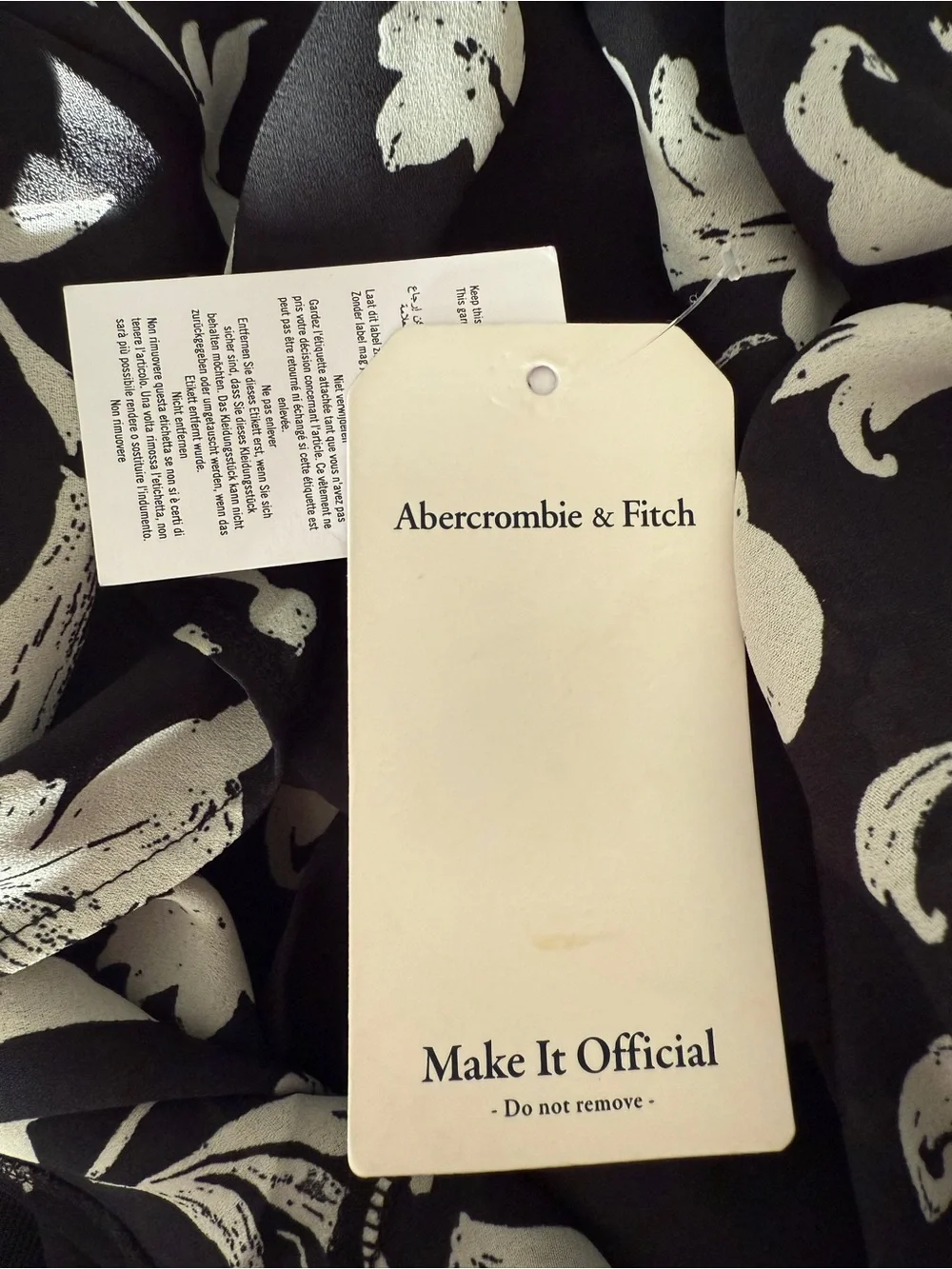 NWT Abercrombie & Fitch Black and White Floral Maxi Dress
